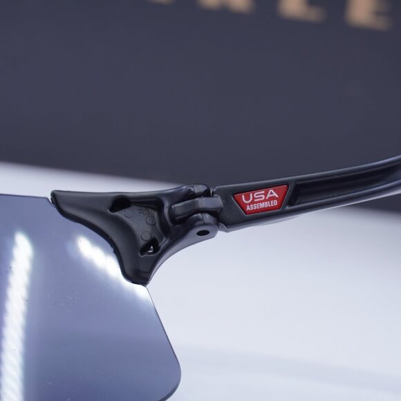 Oakley OO9454 945401 Shield Sunglasses - Matte Black/Prizm Black - Picture 7 of 8